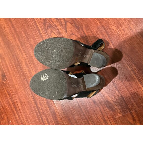 Arturo Chiang Janelle Black Suede Peep Toe Booties 7.5M Chunky Heel - Picture 13 of 14